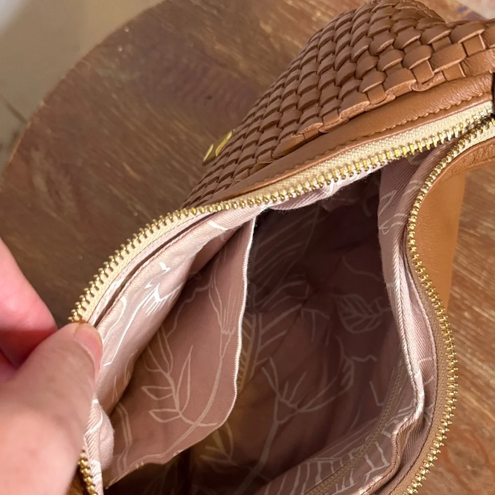 Sseko Tan Woven Leather Shoulder Bag